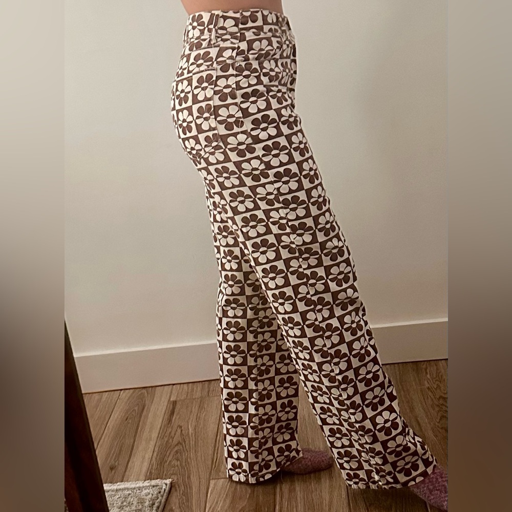 Forever 21 Brown and White Floral Checkered Pants